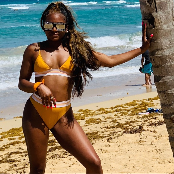 Forever 21 Bikini - Picture 2 of 4